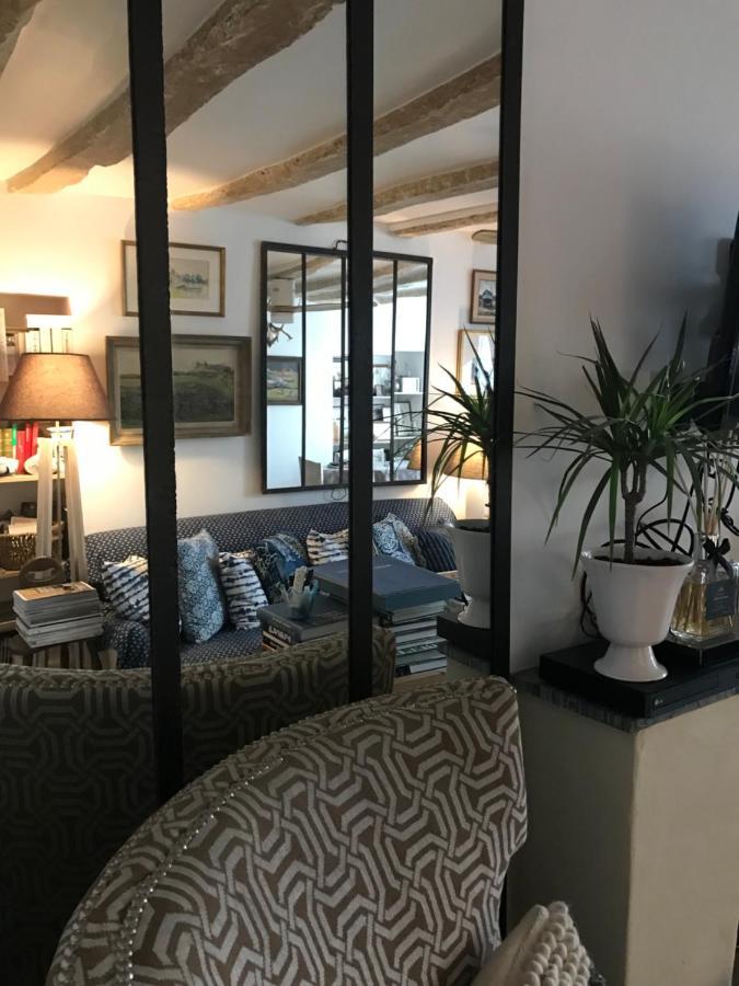 Fontevraud Maison De Ville Bnb Экстерьер фото